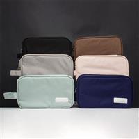 Nécessaire Organizadora Personalizada em Poliéster Impermeável com 3 Compartimentos – Brinde Corporativo Premium